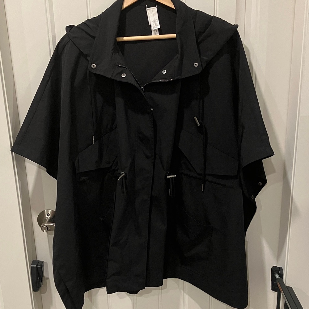 WYNNE LAYERS Jacket Poncho BLACK M L LIKE NEW